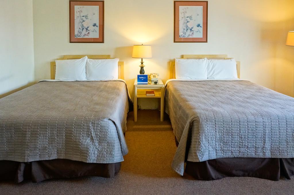 Pacific Crest Hotel Santa Bárbara Quarto foto