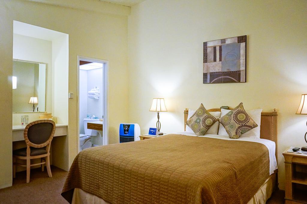 Pacific Crest Hotel Santa Bárbara Quarto foto