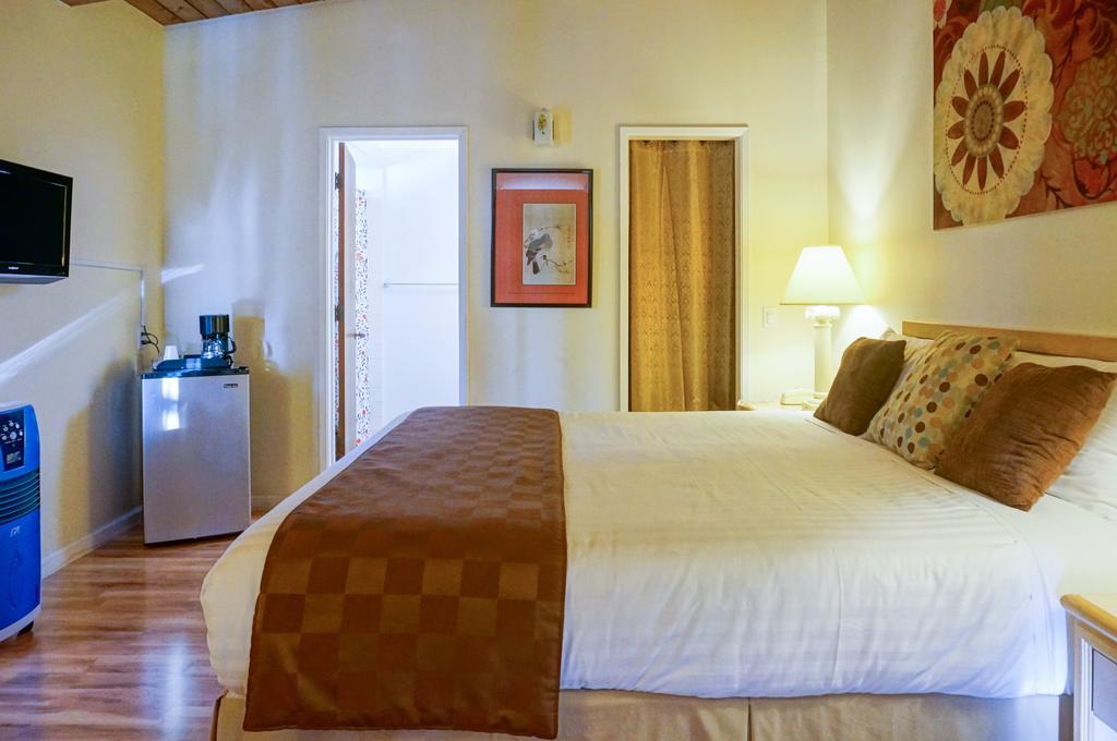 Pacific Crest Hotel Santa Bárbara Quarto foto